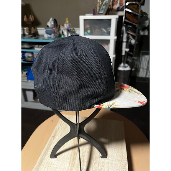 Toby Mac TM Hawaiian Floral Snapback Hat - Picture 5 of 11
